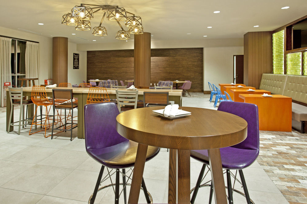 Hotel Indigo Austin Downtown - University By Ihg Экстерьер фото